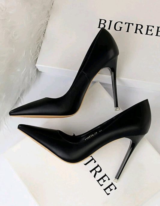 Pointed toe tra high heels