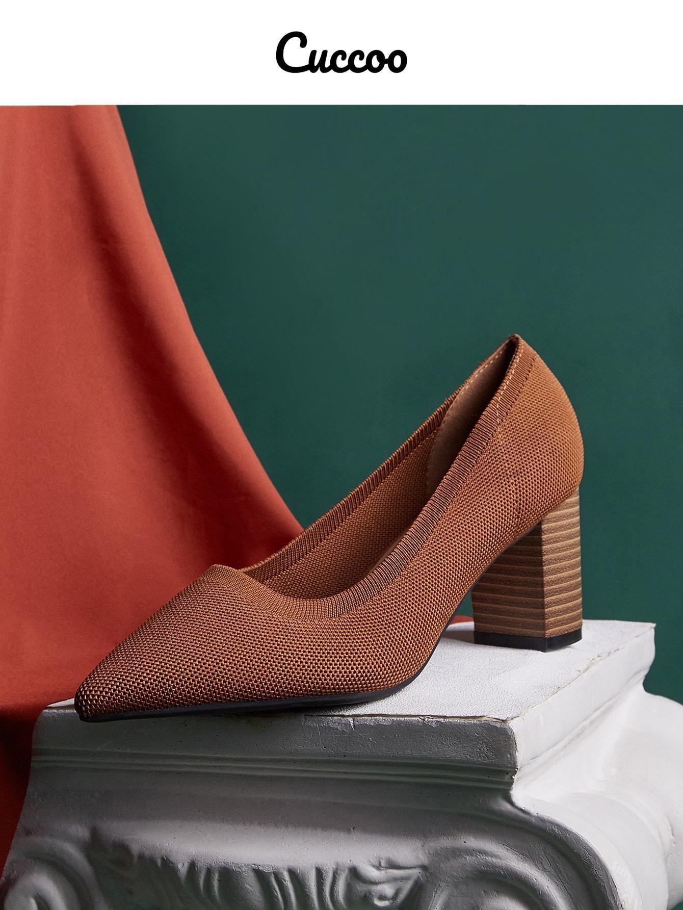 Pointed toe Chunky heels