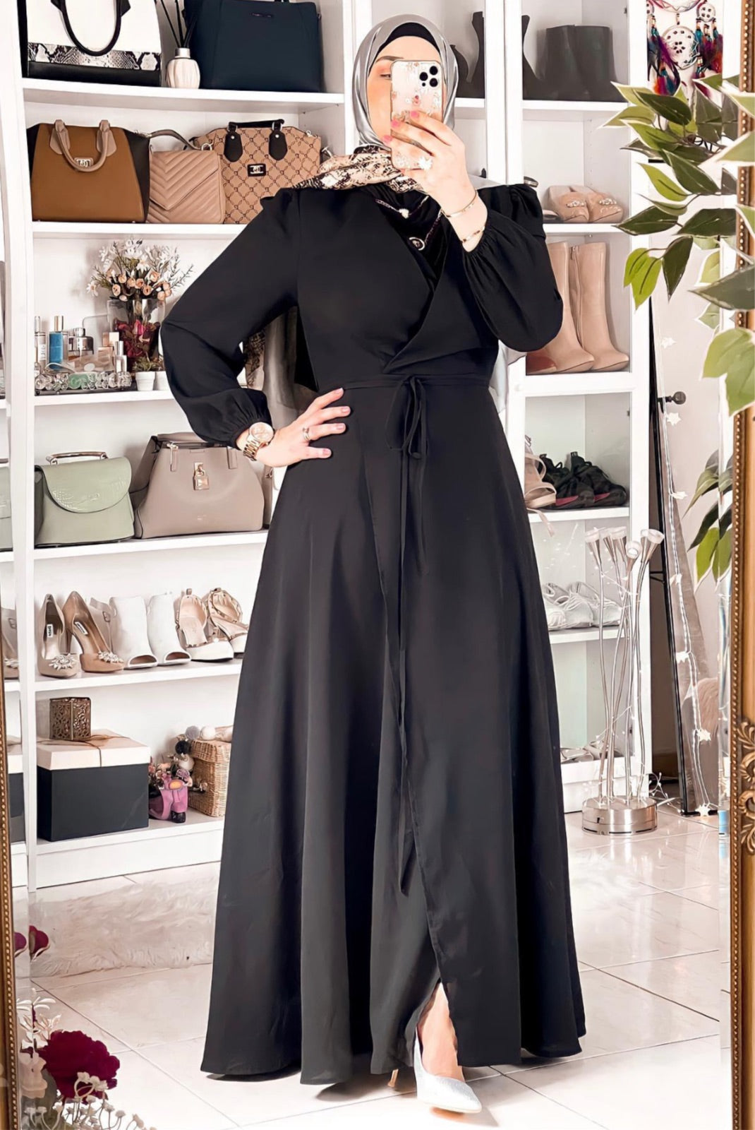Puff sleeve belted dress